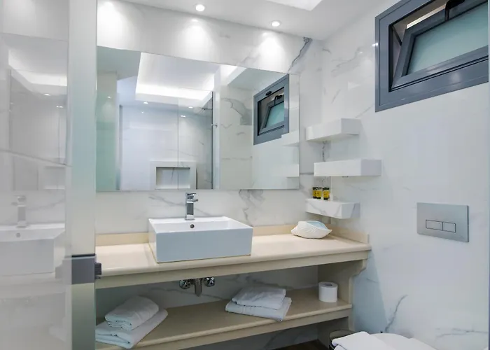 Agios Gordios Άγιος Γόρδιος